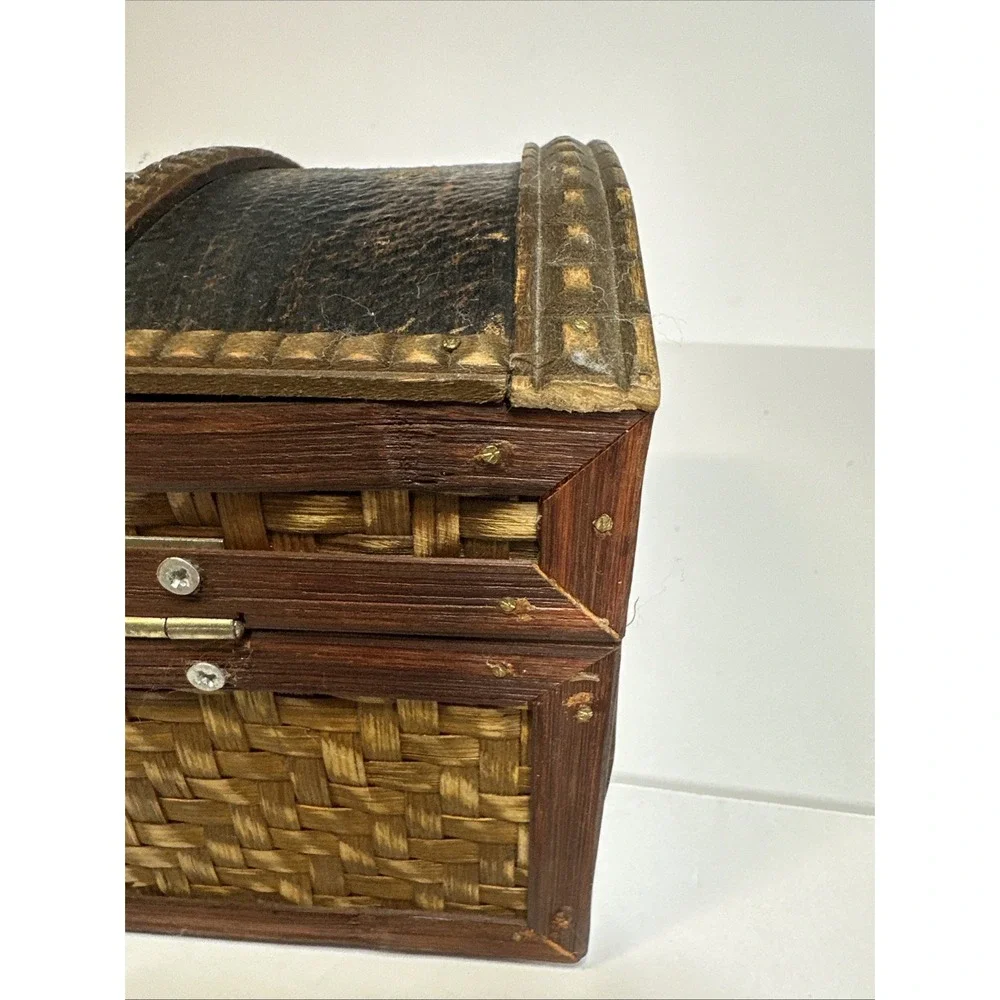 Woven Wooden Treasure Chest Storage Box w/ Metal Handle & Latch, Brown
